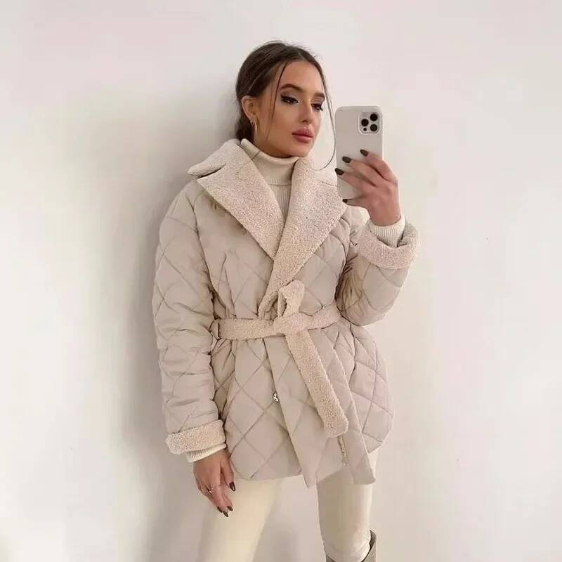 Chaqueta Elegante Acolchada co - Street Fashion Fall 2025 reseña y precio
