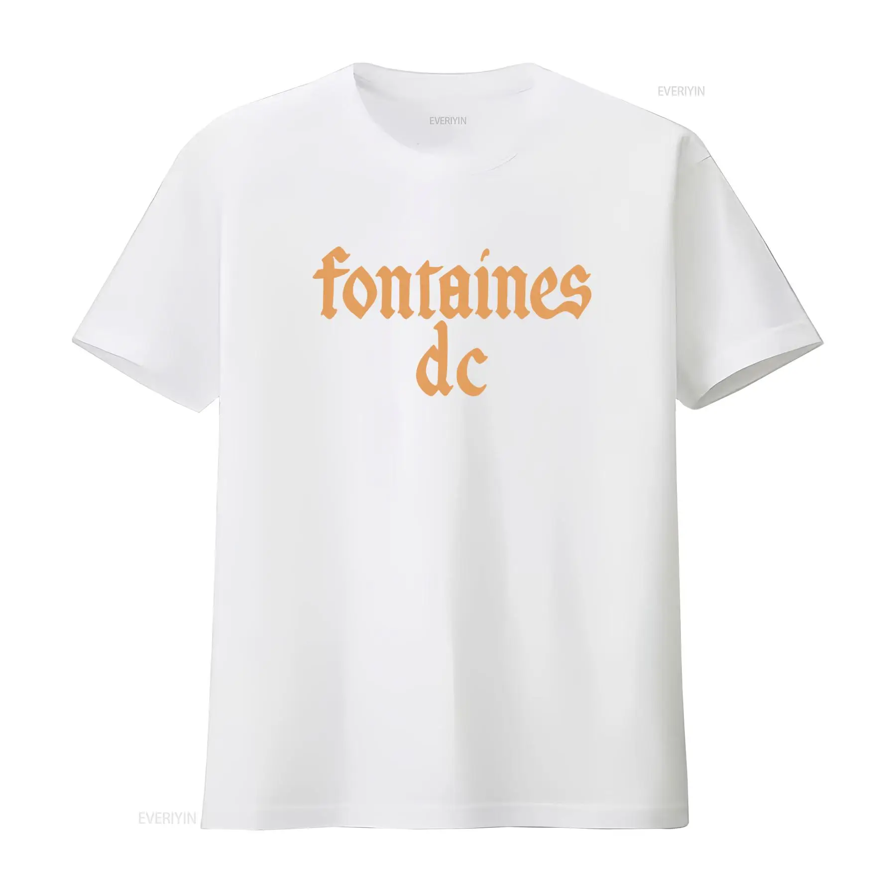 Camiseta negra 'Gothic Logo' d - Street Fashion Mood reseña y precio