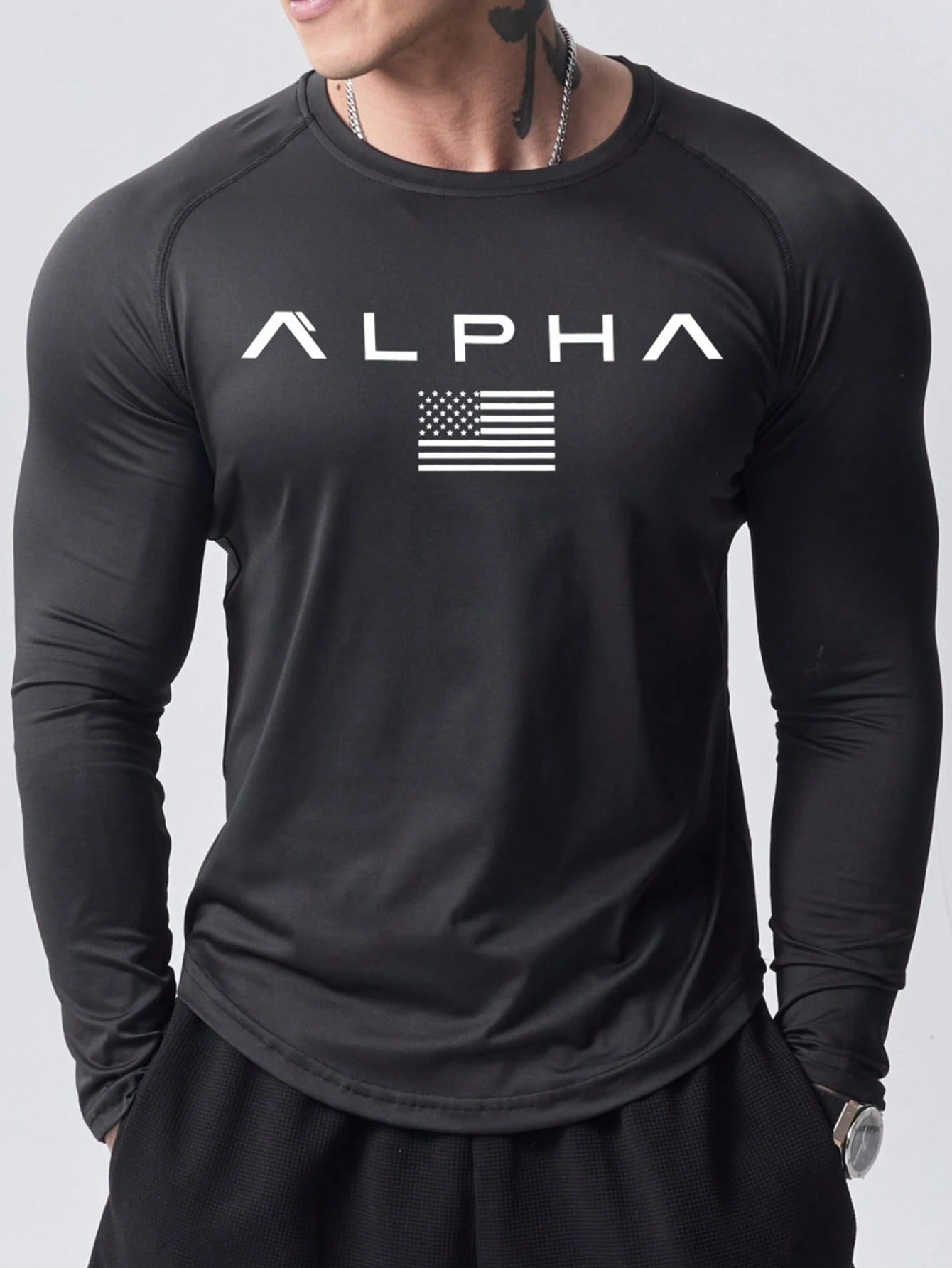 Nueva camiseta de manga larga  - Street Fashion News reseña y precio